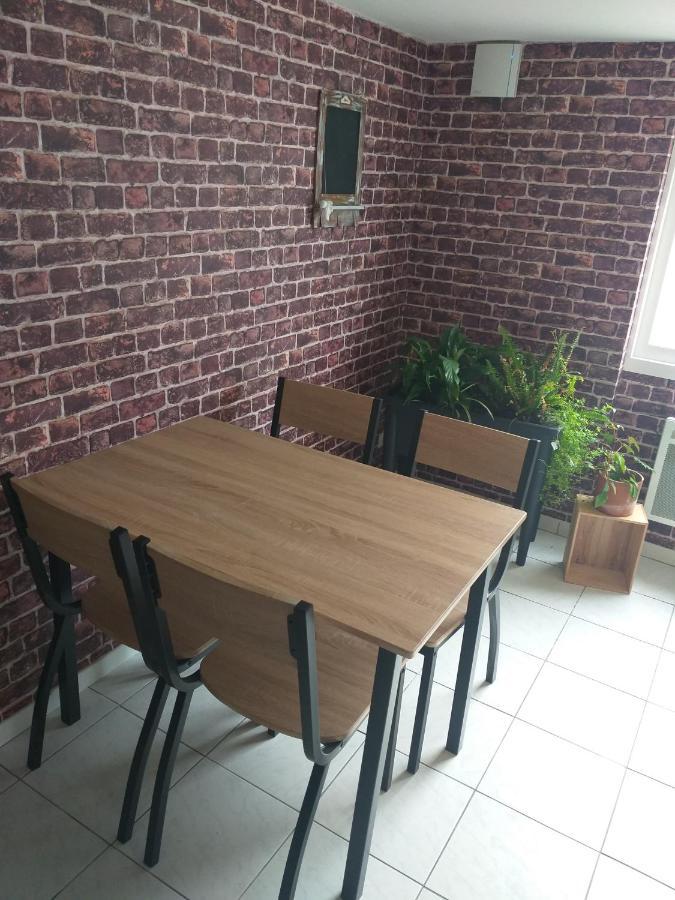 Le Gite De Manu 3 Personnes Lambres Kültér fotó